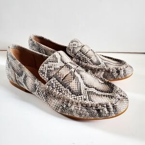Born Snakeskin Pattern Loafers Size 7M